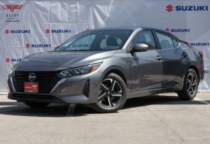 NISSAN SENTRA ADVANCE 2024 GRIS OXFORD $395,000.00