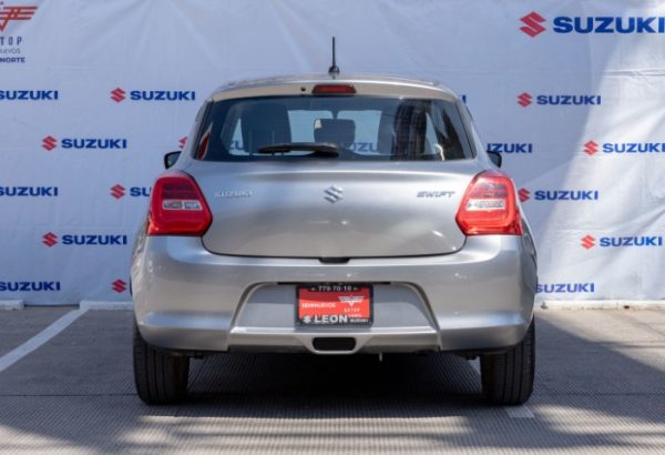 SUZUKI SWIFT AUTOMÁTICO 2023 PLATA $300,900.00 - Imagen 6