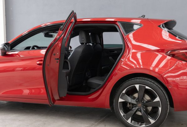 LEON CUPRA NF 2.0 TSI $585,000 - Imagen 4