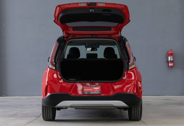 KIA SOUL LX 2023  $335,000 - Imagen 6