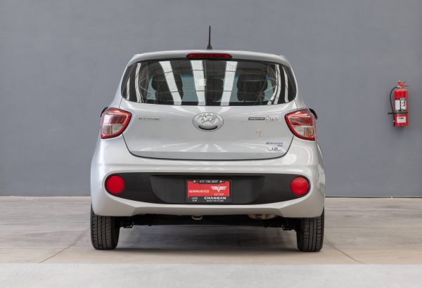 HYUNDAI i10 GL MID 2020  $210,000 - Imagen 6