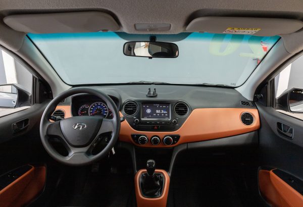 HYUNDAI i10 GL MID 2020  $210,000 - Imagen 8