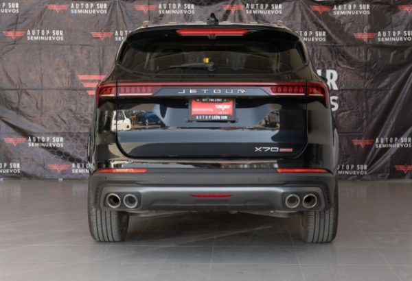 JETOUR X70 PLUS 2023 $399,000.00 - Imagen 6