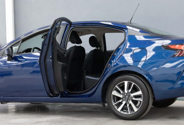 NISSAN VERSA ADVANCE 2024 $329,000 - Imagen 4